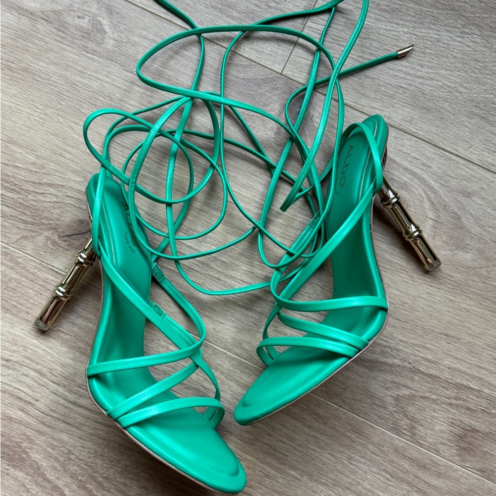 Aldo Women's Vibrant Green Strappy heels